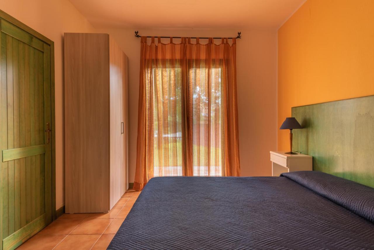 Apartment I Mirti Bianchi - Bilo 4 By Interhome Санта Тереза Галура Екстериор снимка