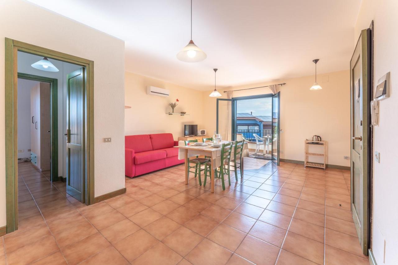 Apartment I Mirti Bianchi - Bilo 4 By Interhome Санта Тереза Галура Екстериор снимка