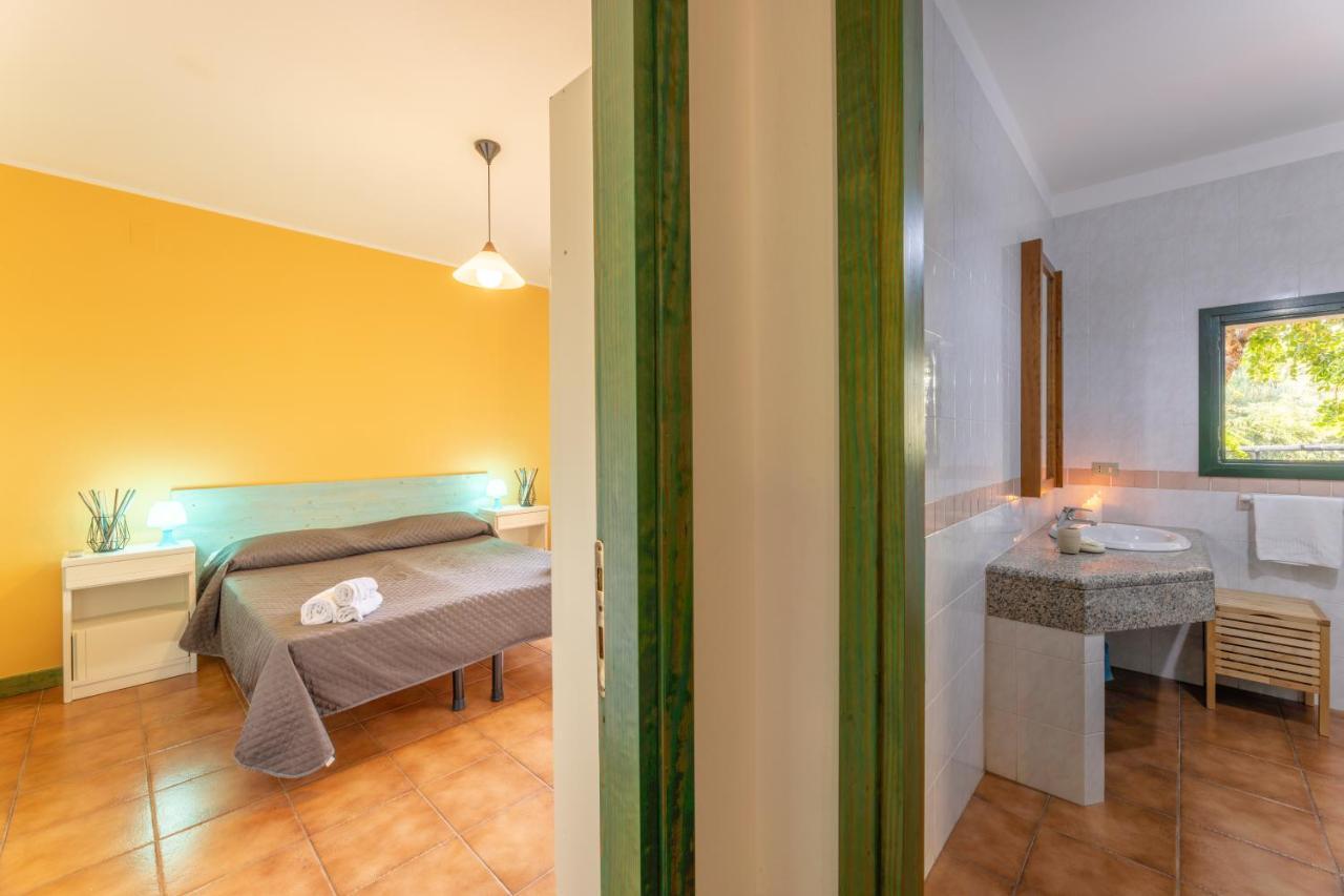 Apartment I Mirti Bianchi - Bilo 4 By Interhome Санта Тереза Галура Екстериор снимка
